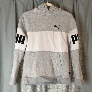 Puma boys Gray and white Hoodie